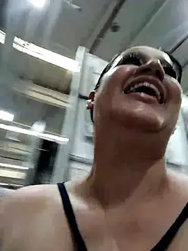 Stripchat Live Sex of keilymadam
