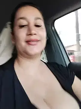 Stripchat Nude Webcam of keilymadam