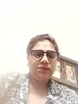 Stripchat Watch Live Sex Cams of yourchahat27
