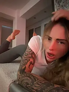Stripchat Free Live Porn of EmaSalis