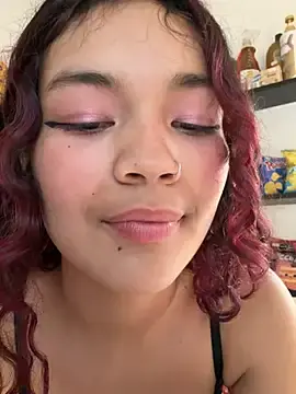 Stripchat Watch Live Sex Cams of Camilla_Miller01