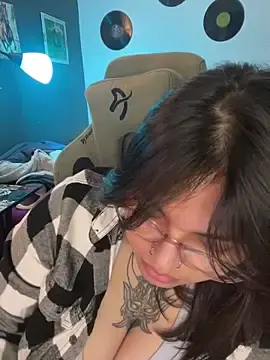 Stripchat Free Porn Cam of miacanela_xo
