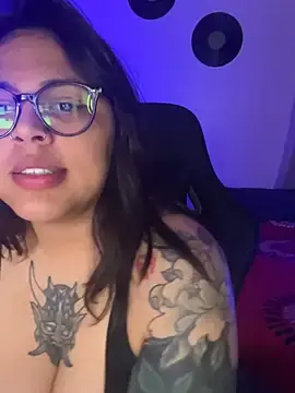 Stripchat Nude Webcam of miacanela_xo