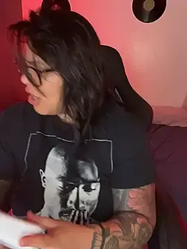 Stripchat Live Sex of miacanela_xo