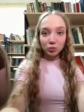 Stripchat Live Porn of bambi_lu