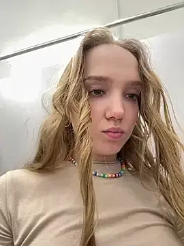 Stripchat Nude Webcam of bambi_lu