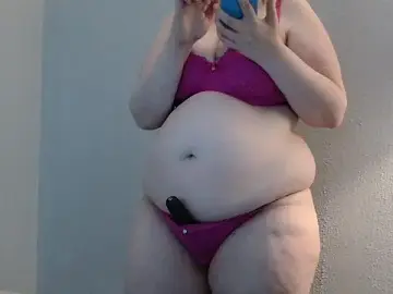 Stripchat Live Sex Cam of desiree1981
