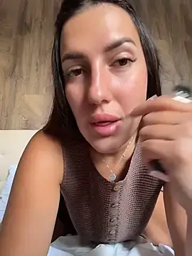 Stripchat Free Porn Cam of AleksandraRich