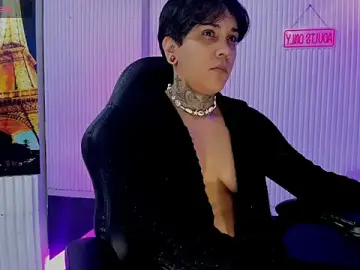 Stripchat Free Live Porn of ZhoeStrong