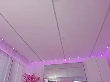 Stripchat Watch Live Sex Cams of missdiamond_