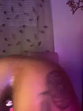 Stripchat Best live sex cam show of rayemillian