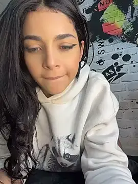 Stripchat Free Live Porn of ArieliciousXXX