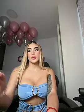 Stripchat Nude Webcam of mi_suk11