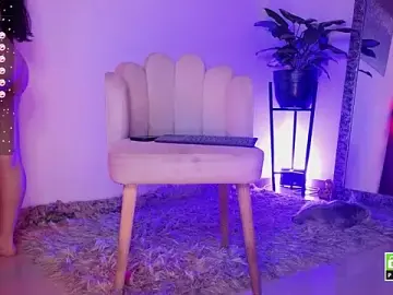 Stripchat Free Porn Cam of paula_t