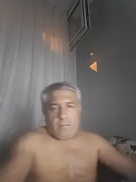 Stripchat Sex Cam of alemci_7434