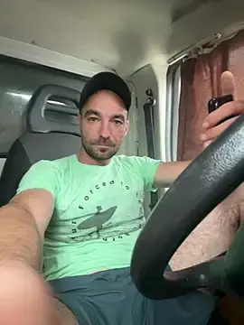 Stripchat Live Sex Cam of 17vio
