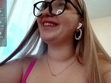 Stripchat Free Porn Cam of Adr1ana_