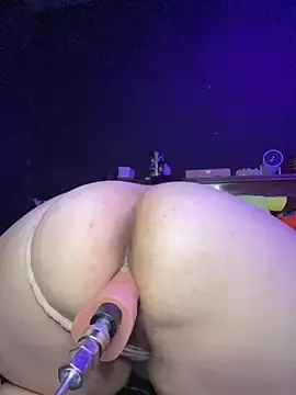 Stripchat Free Porn Cam of Solo_yoss