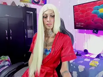 Stripchat Free Live Porn of kissingdevil