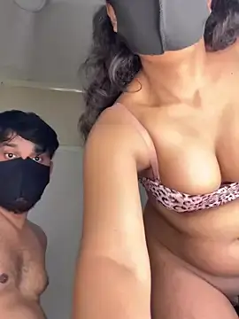 Stripchat Watch Live Sex Cams of Dark--Chocolate