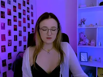 Stripchat Free Live Porn of luna_berryy