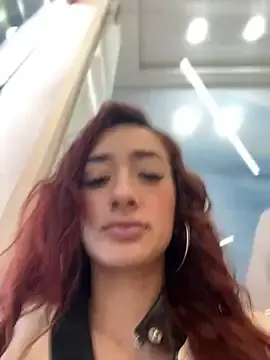 Stripchat Sex Chat of ariiel_