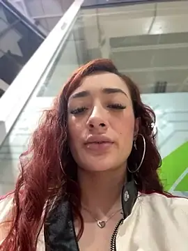 Stripchat Best Webcam of ariiel_