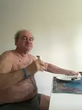 Stripchat Free Porn Cam of csikar