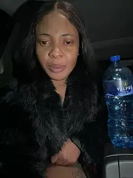Stripchat Live Porn of DiamondHaze2