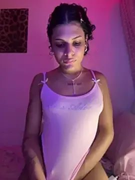 Stripchat Free Porn Cam of luludolll