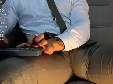 Stripchat Live Porn of MarkWalker__