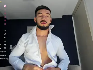 Stripchat Free Porn Cam of MarkWalker__
