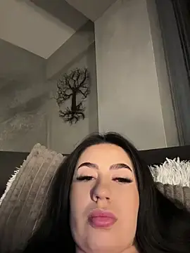 Stripchat Live Porn of Andrestarr