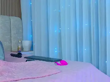 Stripchat Live Sex Cam of carol_juicyy