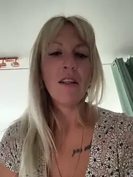 Stripchat Sex Chat of AtomBlondy