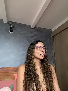 Stripchat Watch Live Sex Cams of MafeeRoss