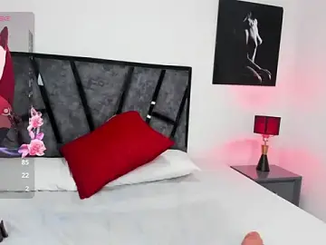 Stripchat Live Sex Cam of Greycy_Williams