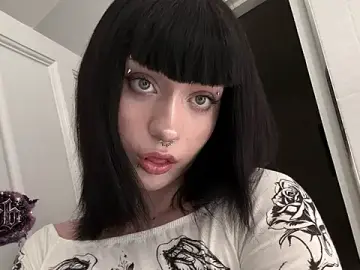 Stripchat Best live sex cam show of Vailyreb_