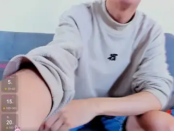 Stripchat Live Sex Cam of Cum_hunters