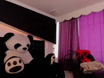Stripchat Sex Chat of Coral_Gibson