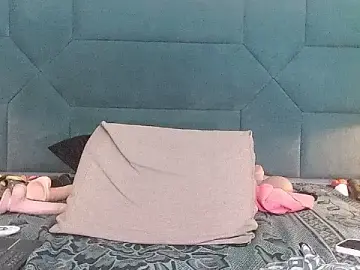 Stripchat Sex Cam of chanel_grant
