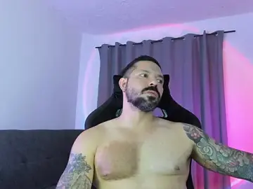 Stripchat Watch Live Sex Cams of Pierre_Vidal