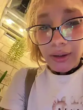 Stripchat Nude Webcam of SweetBunnyGF