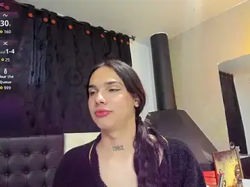 Stripchat Sex Cam of Almaazz