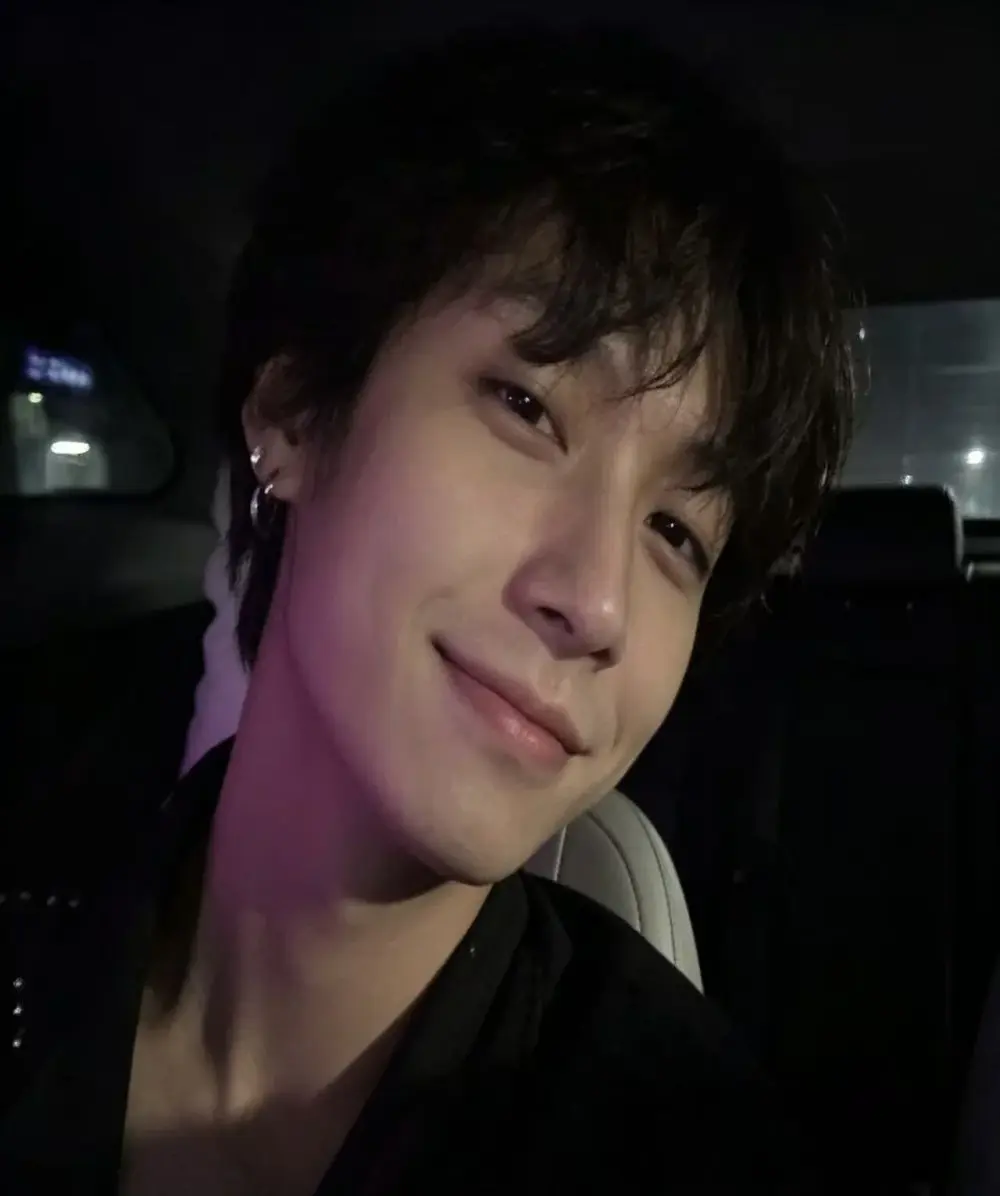 M-handsome-boy