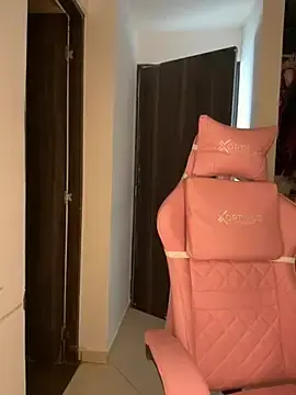 Stripchat Sex Cam of jailyncam_