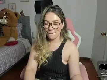 Stripchat Nude Webcam of samysweet_8