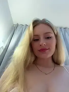 Stripchat Adult Webcam of CaseyCumFace