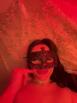 Stripchat Free Live Porn of blackladyhot