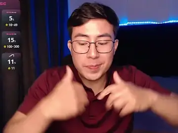 Stripchat Watch Live Sex Cams of andrewmhilton_